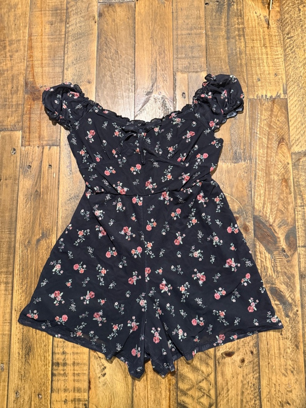 Full Tilt Black Floral Smocked-Waist Romper with Puff Sleeves